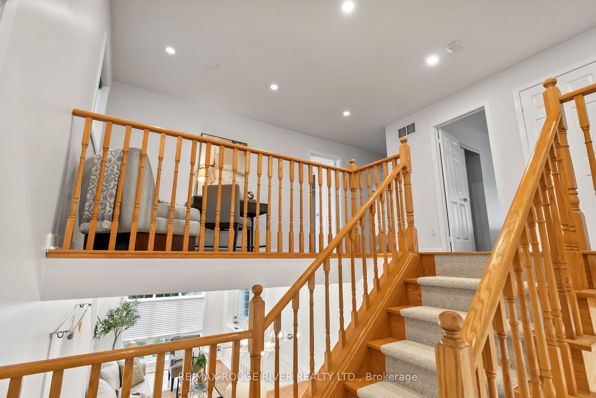 12 Robert Attersley Drive photo 17