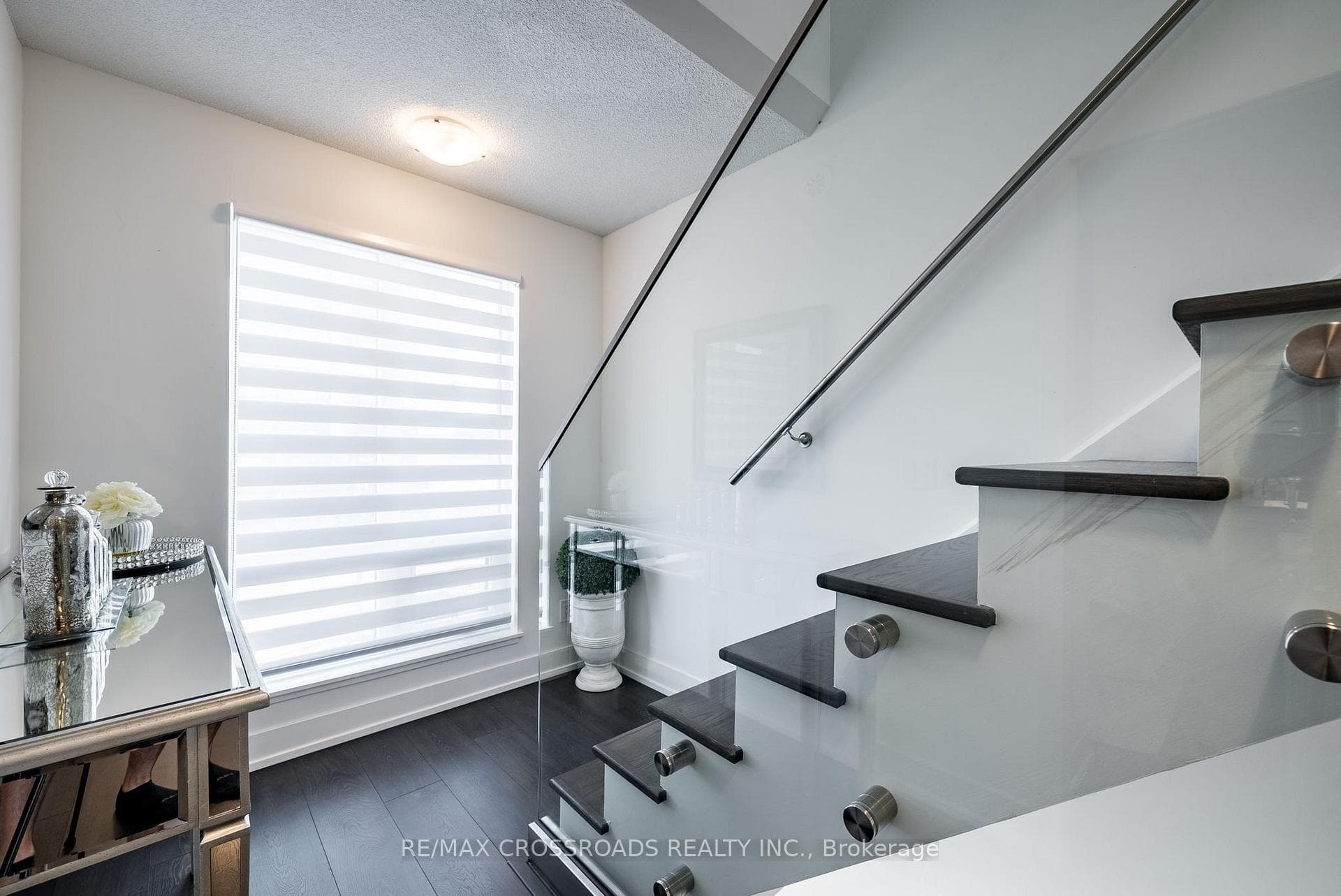 1245 Bayly Street Unit Th16 photo 19
