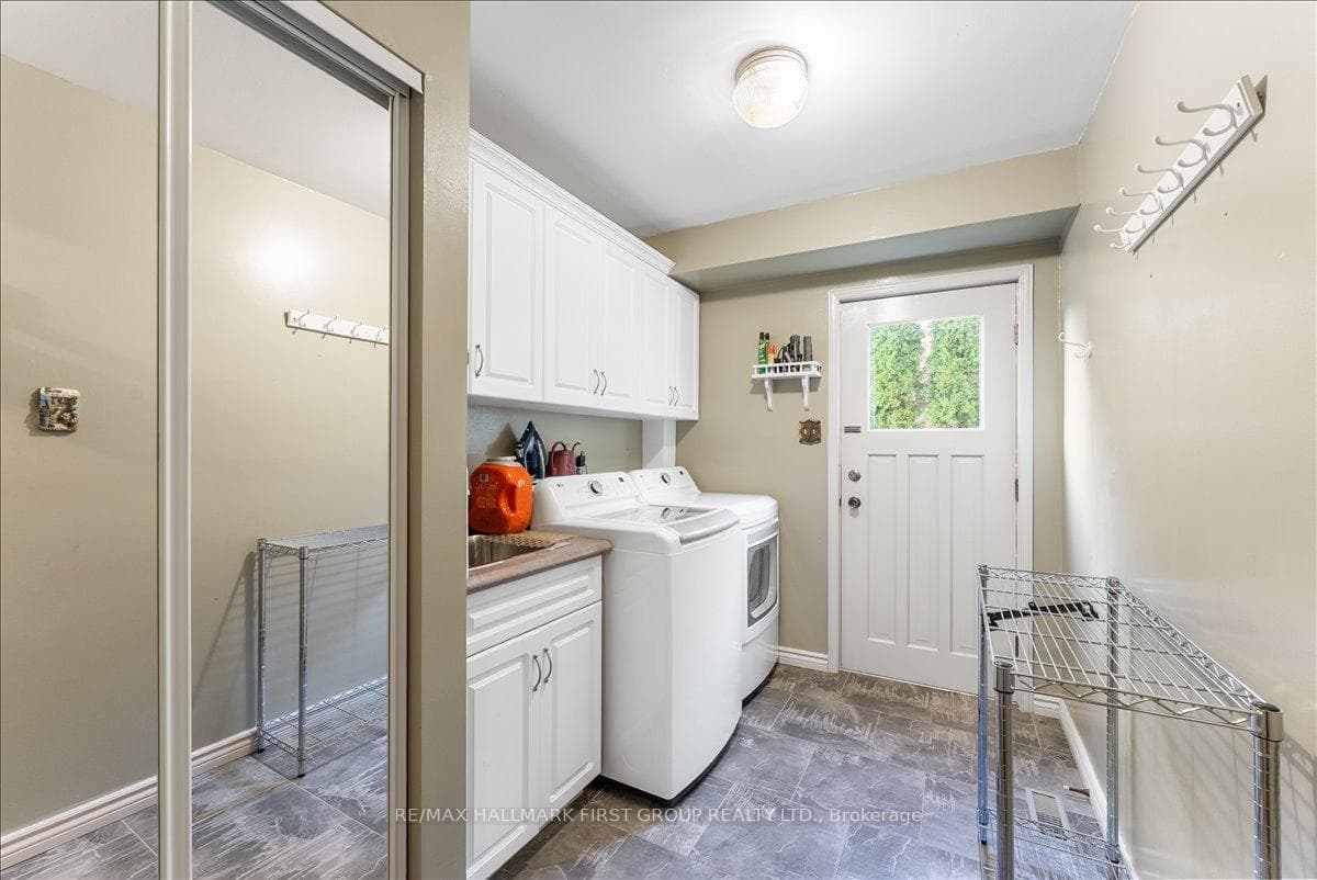 68 Resolute Crescent photo 16
