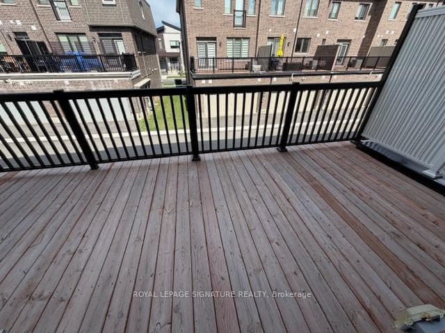 1369 William Halton Parkway photo 15