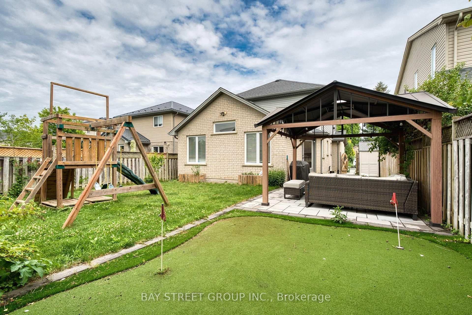 213 HAWTHORNE Road photo 41