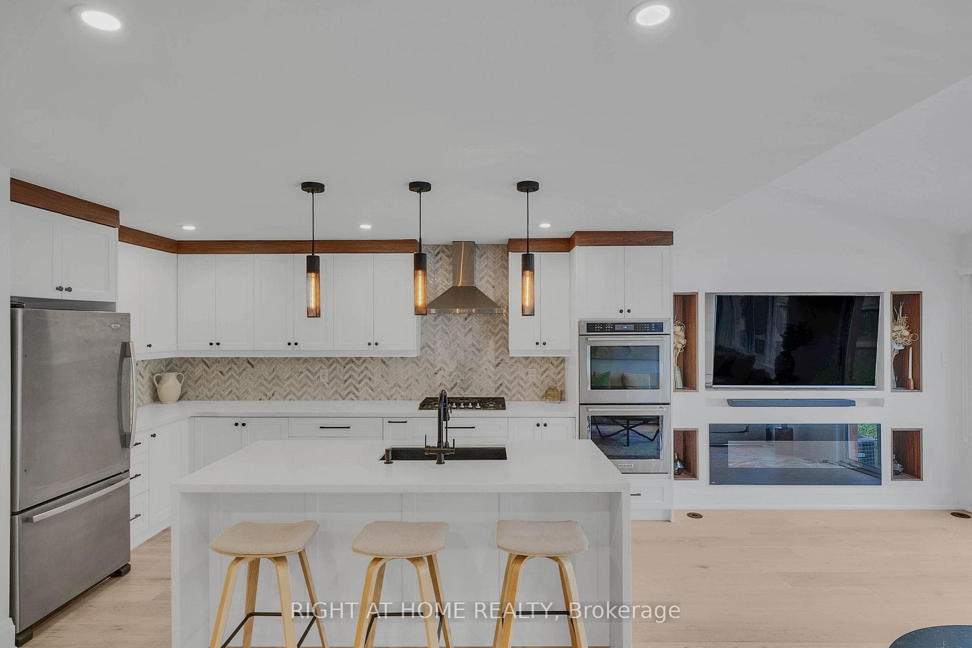 1170 West Shore Drive Unit 23 photo 13