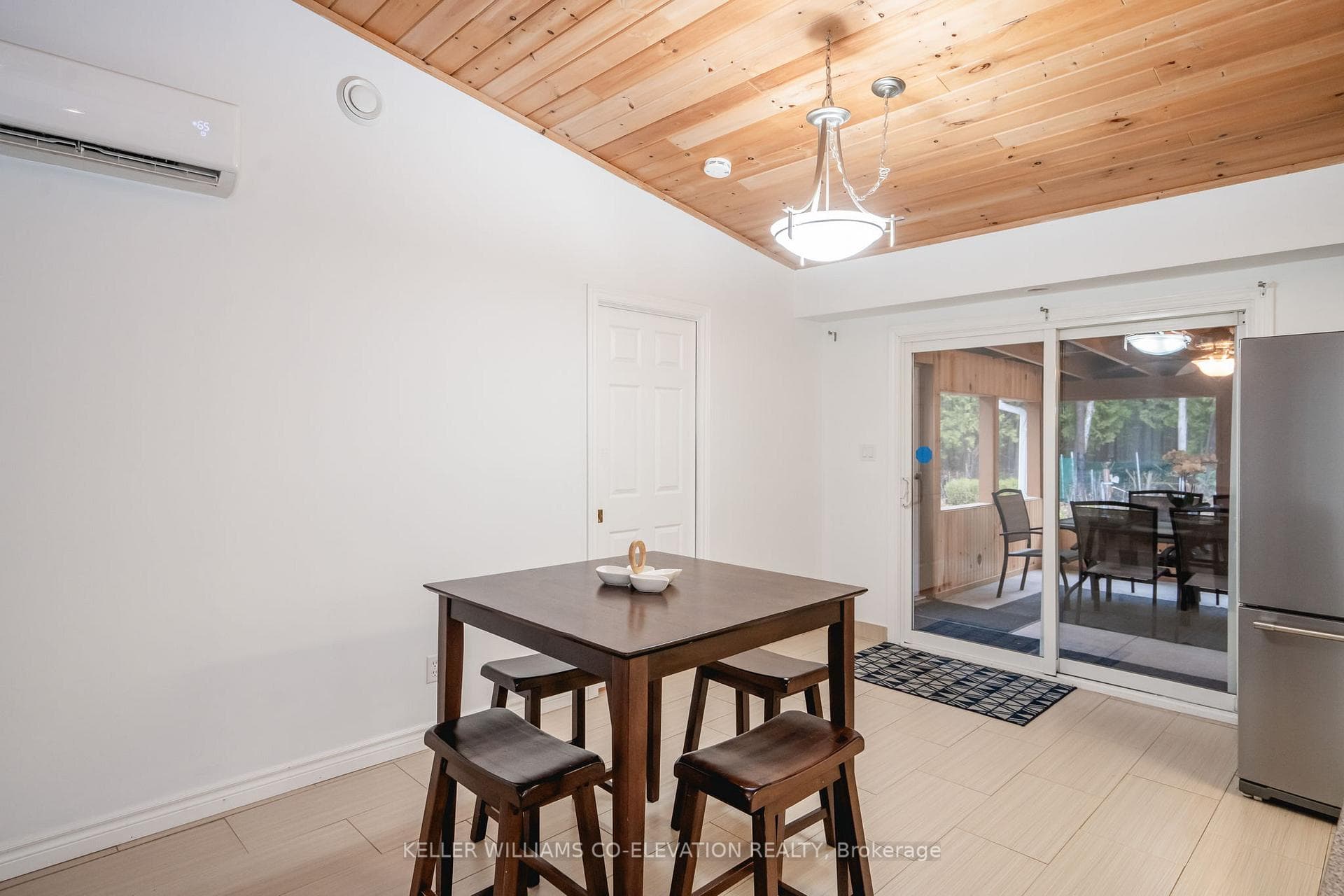 43 Trout Lane photo 15