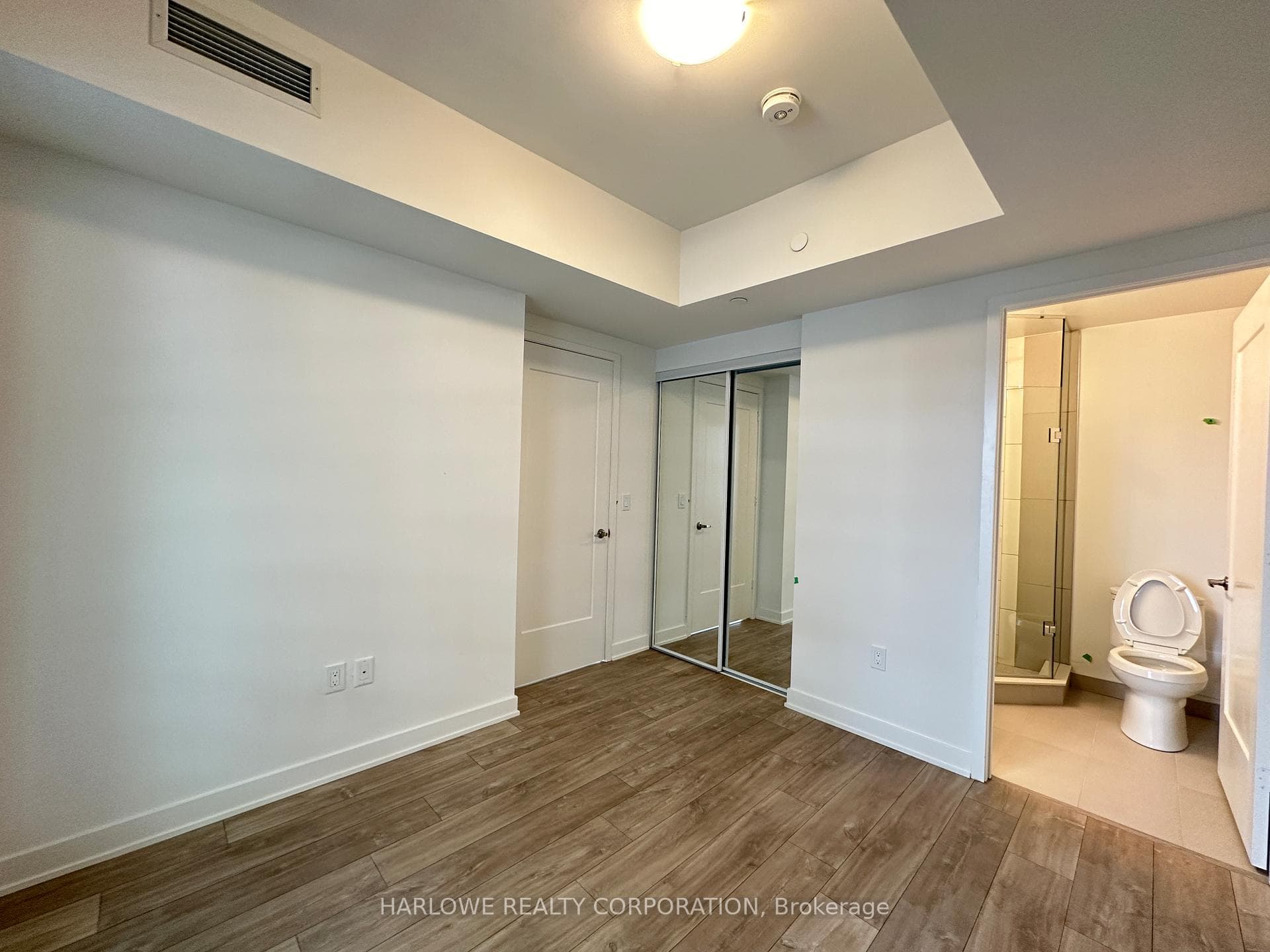 135 Lower Sherbourne Street Unit 2425 W photo 7