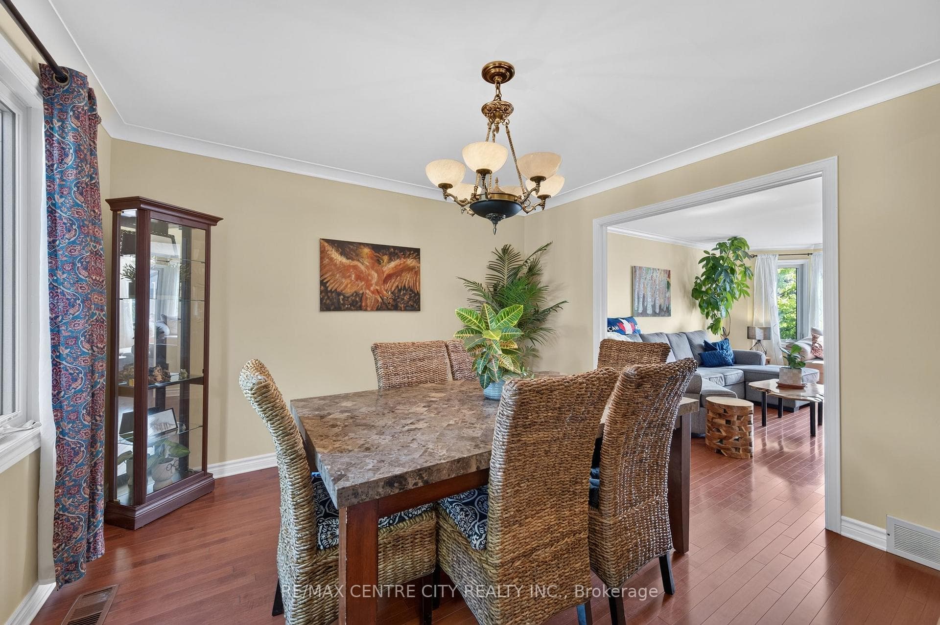 15 Cavanaugh Crescent photo 18