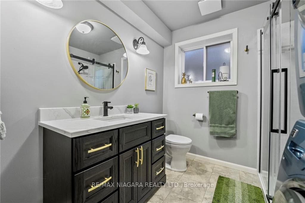 44 Vansickle Road photo 24