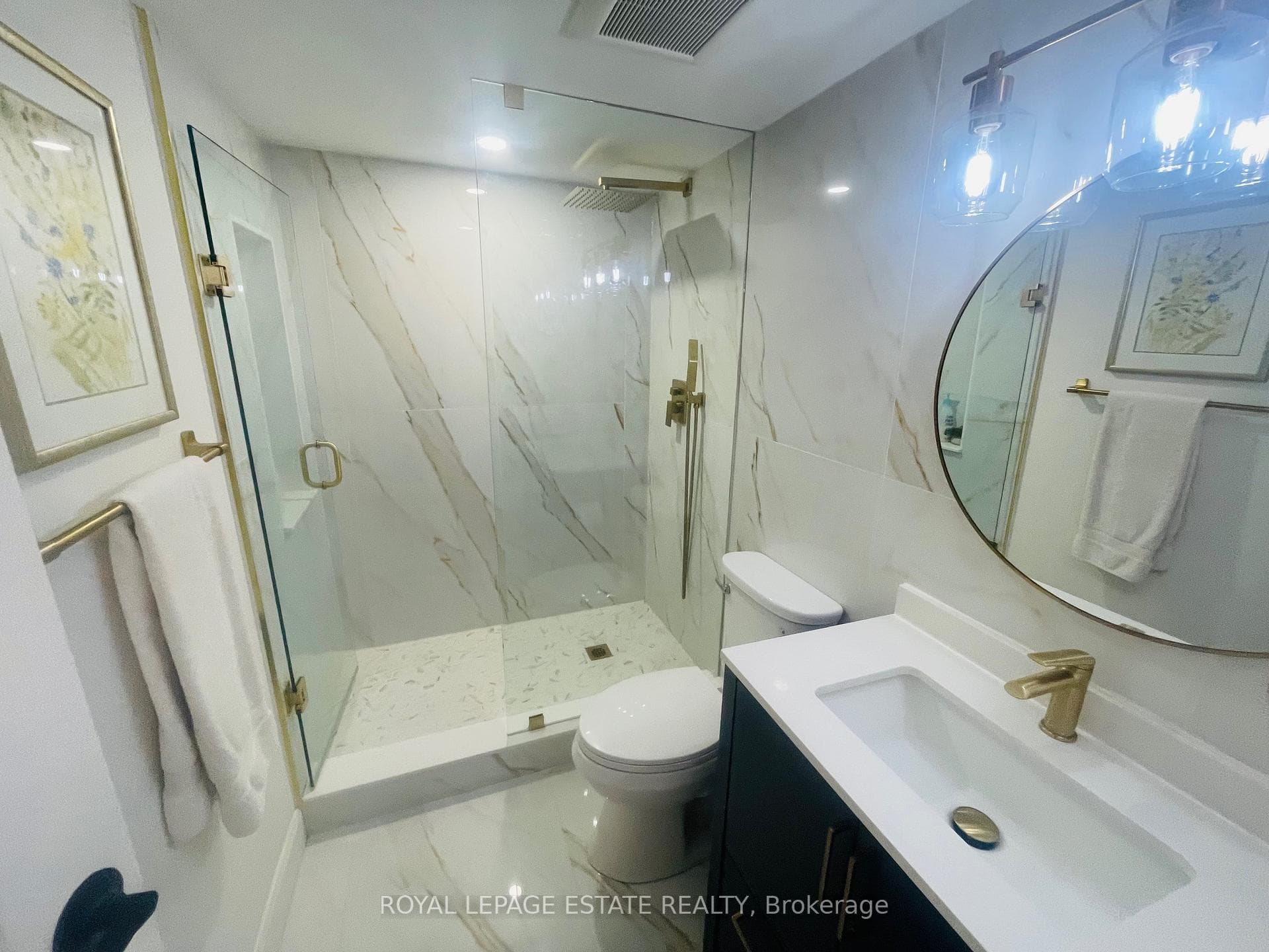 50 Inverlochy Boulevard Unit 1004 photo 13