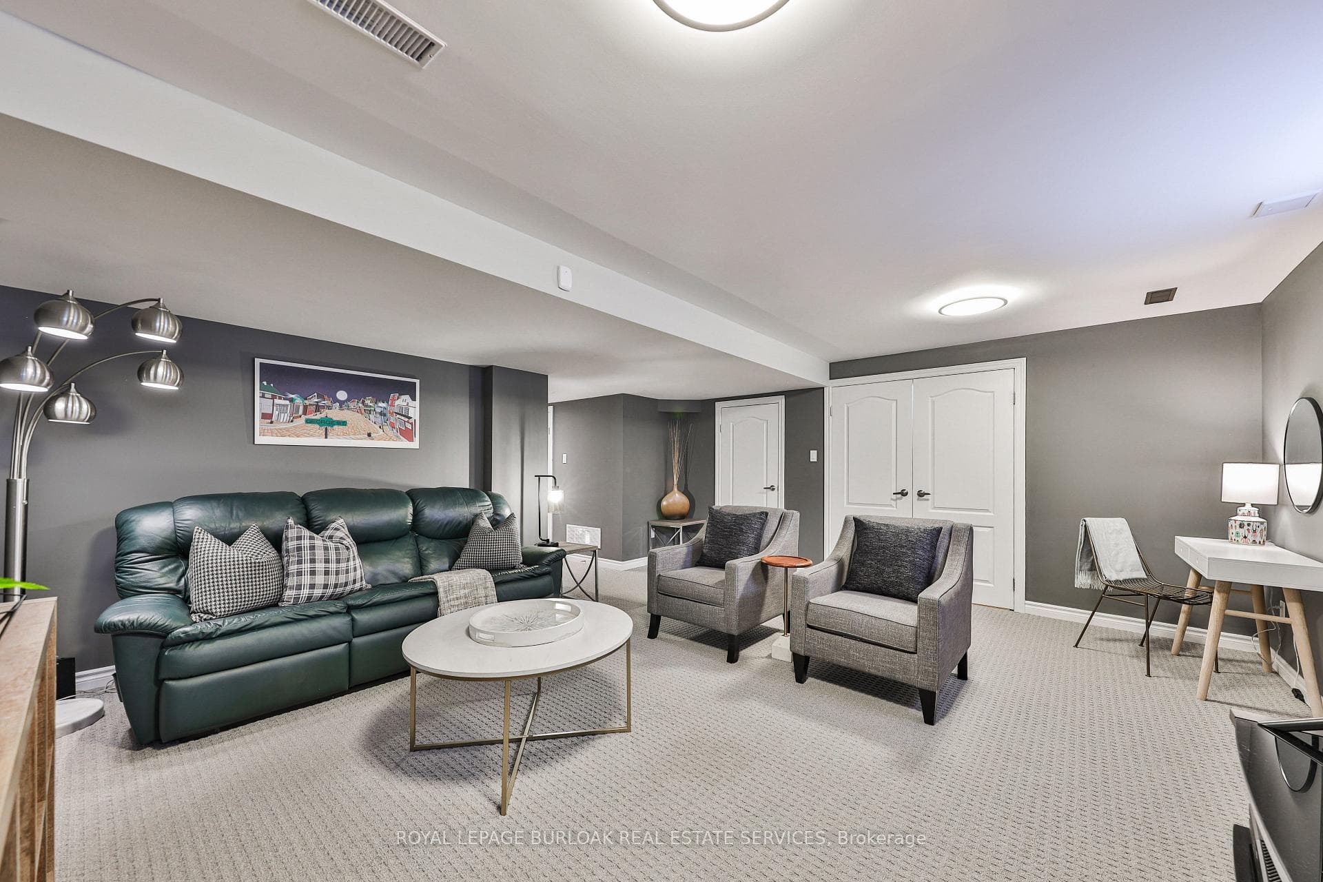 1055 Nadalin Heights photo 29
