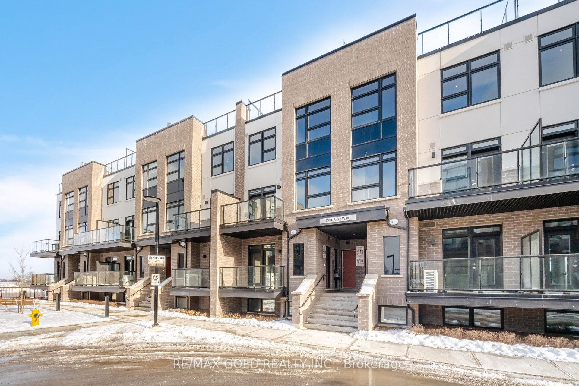 1581 Rose Way Unit 116 photo 3