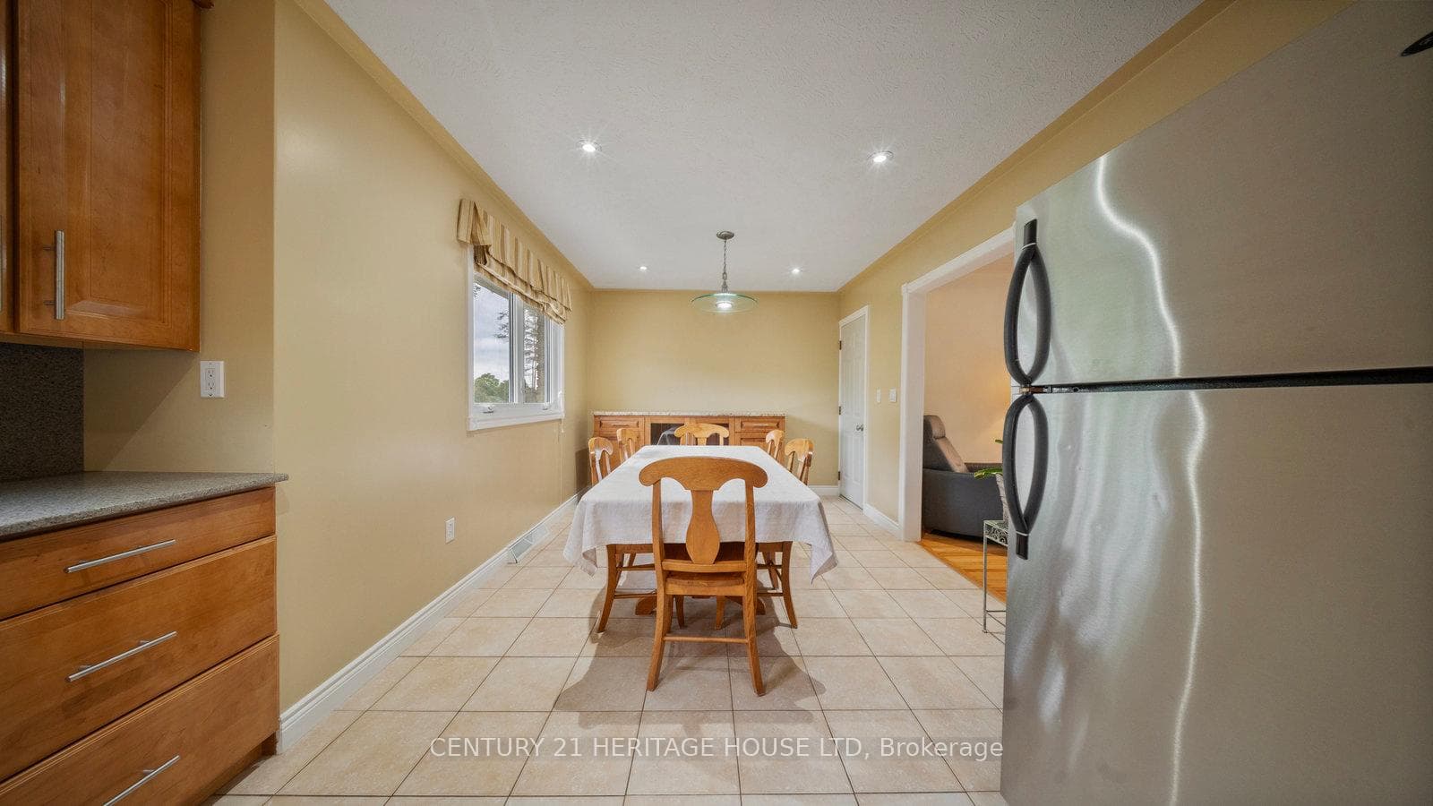 162 Victoria Street photo 10