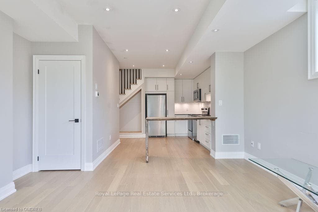2199 LILLYKIN Street Unit 27 photo 11
