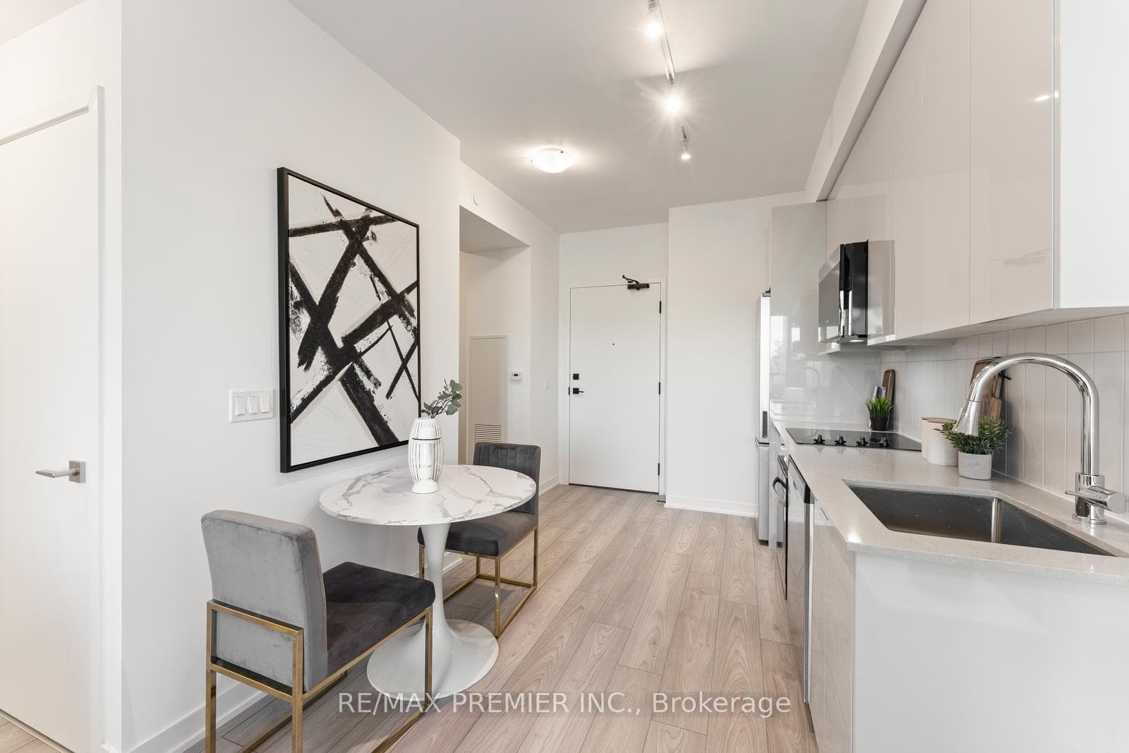 474 Caldari Road Unit 308 photo 8