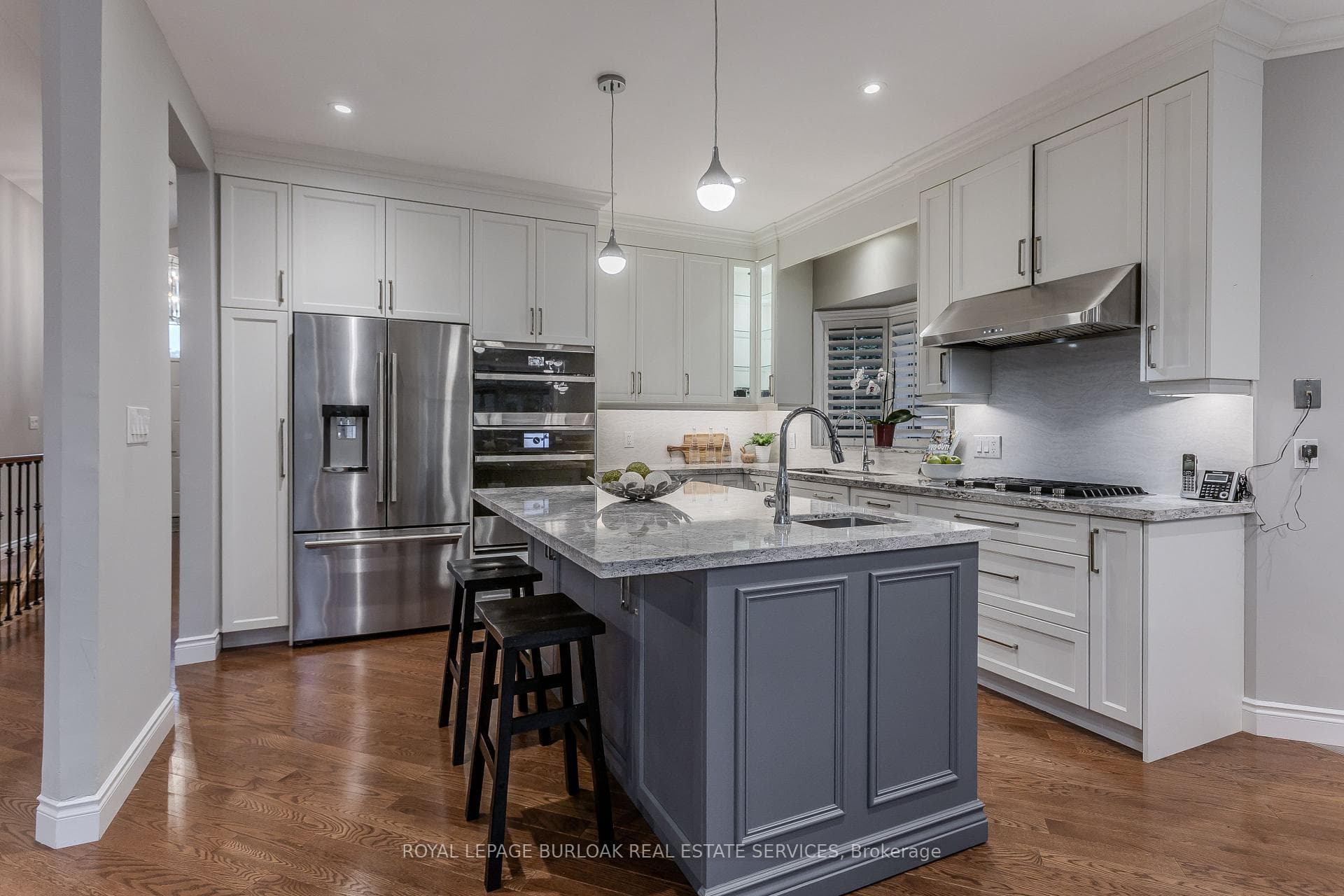 54 Waterwheel Crescent photo 9
