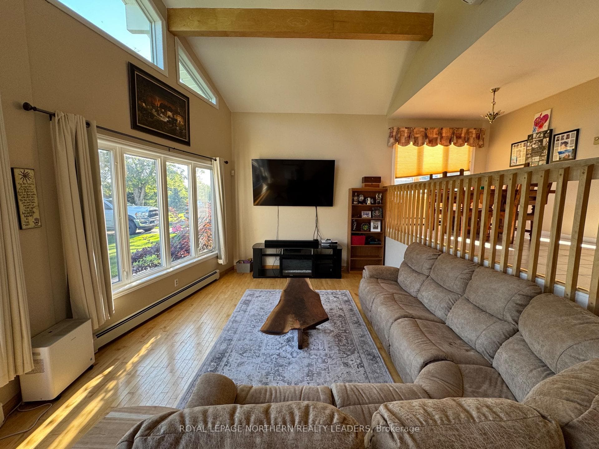 448 Marilyn Avenue photo 6