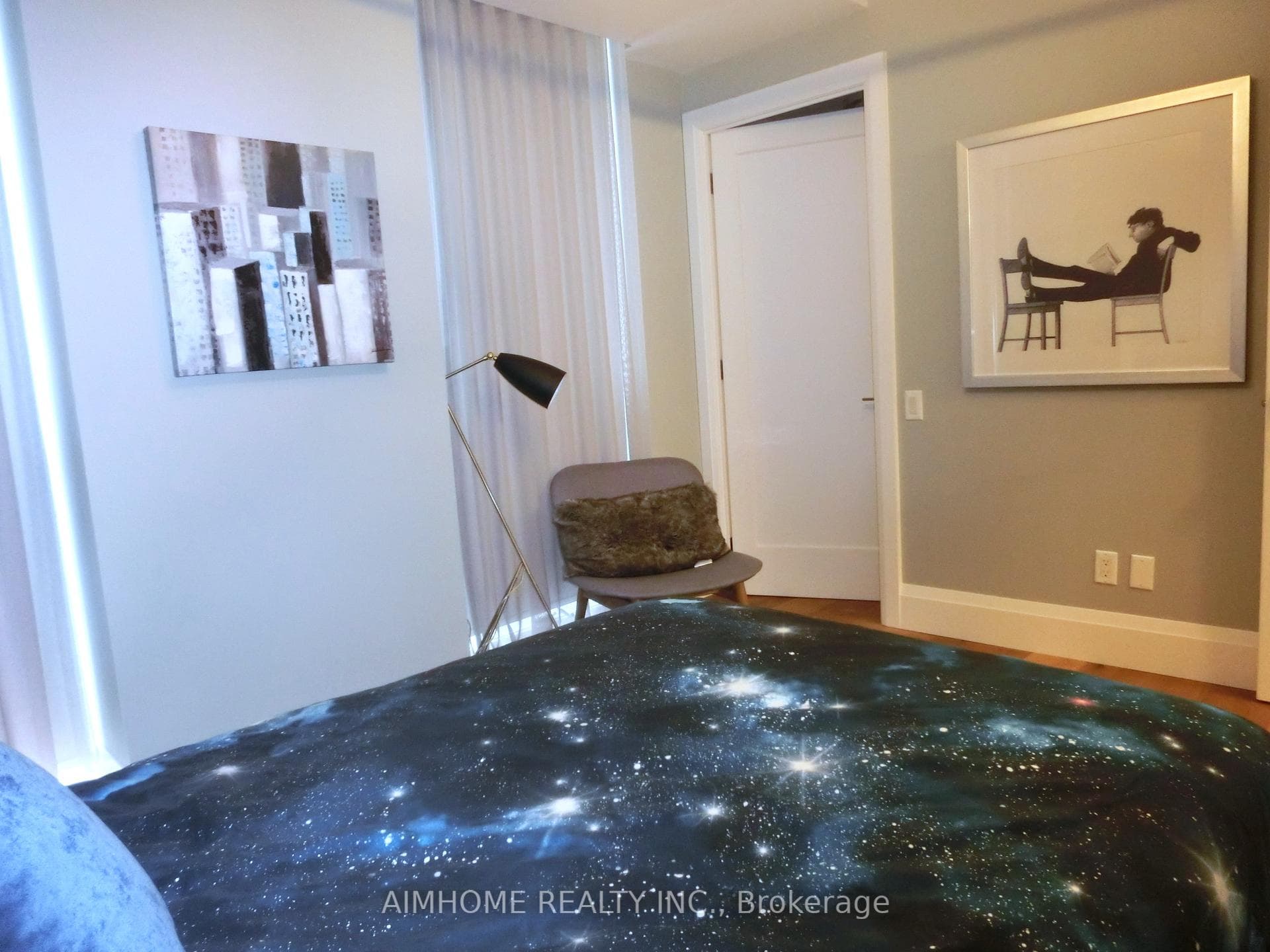 21 Carlton Street Unit 4104 photo 41