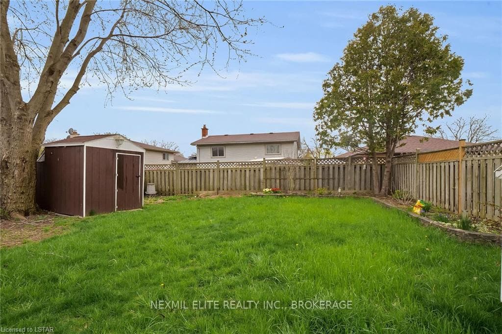 1610 JALNA Boulevard photo 43