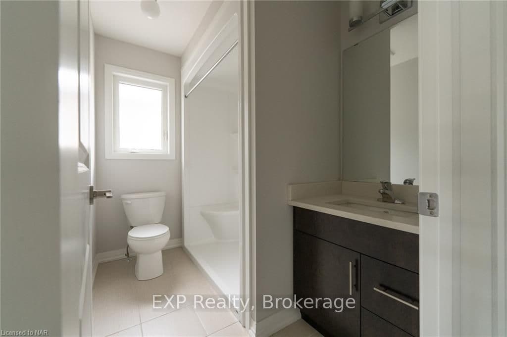 4552 PORTAGE Road Unit 17 photo 15
