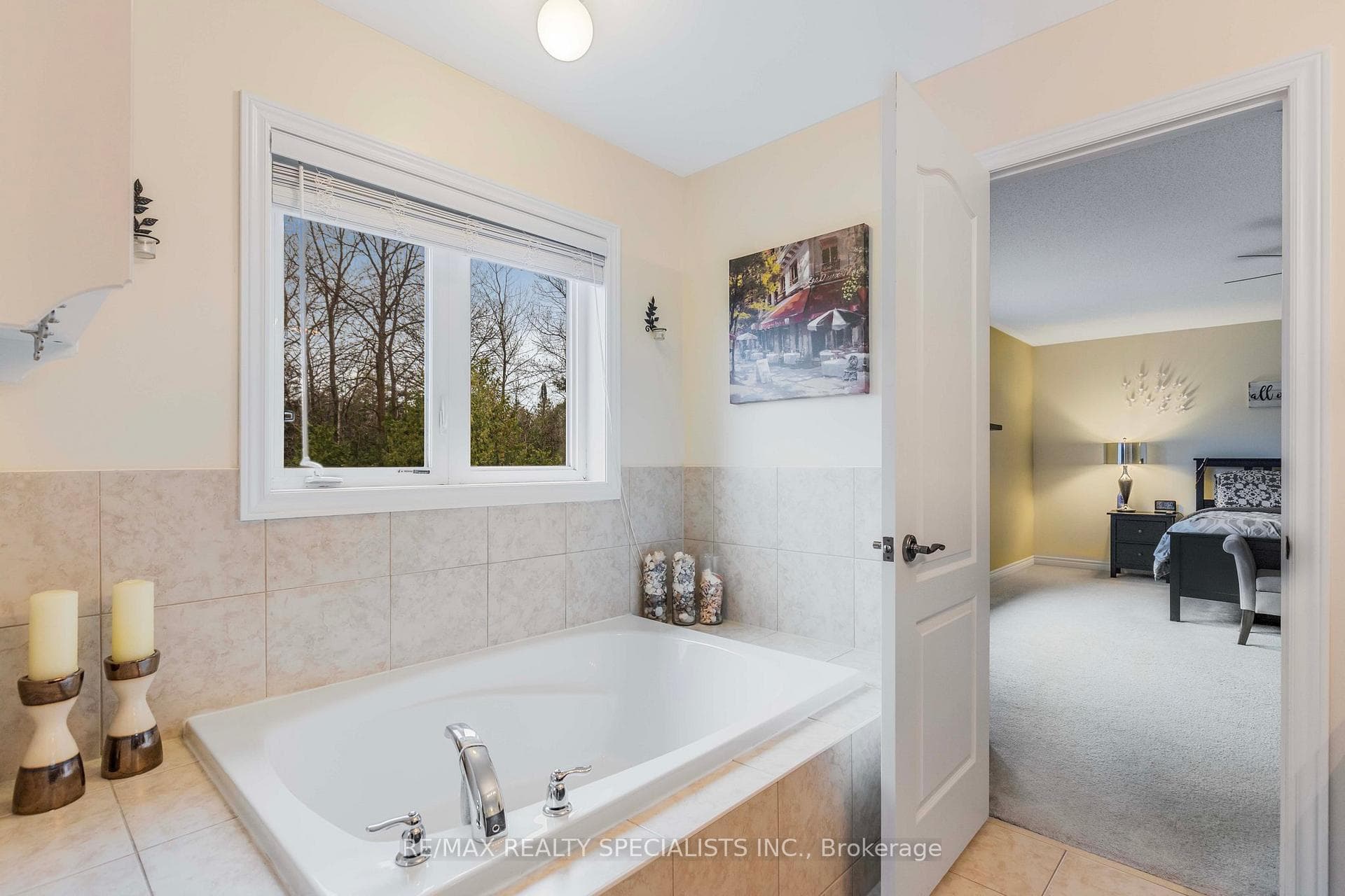 260 Greenwood Drive photo 28