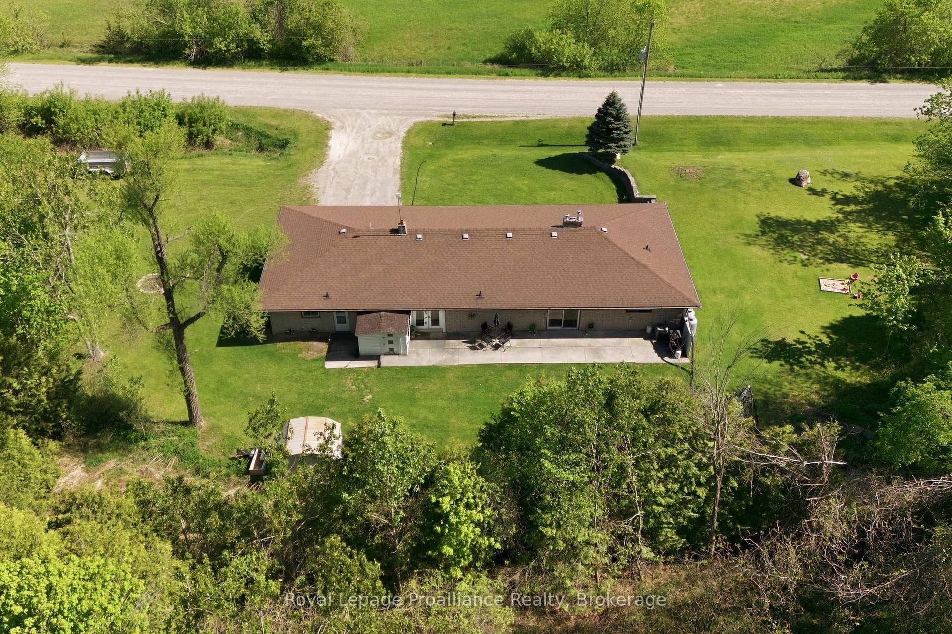 416 GOSPEL Road photo 44