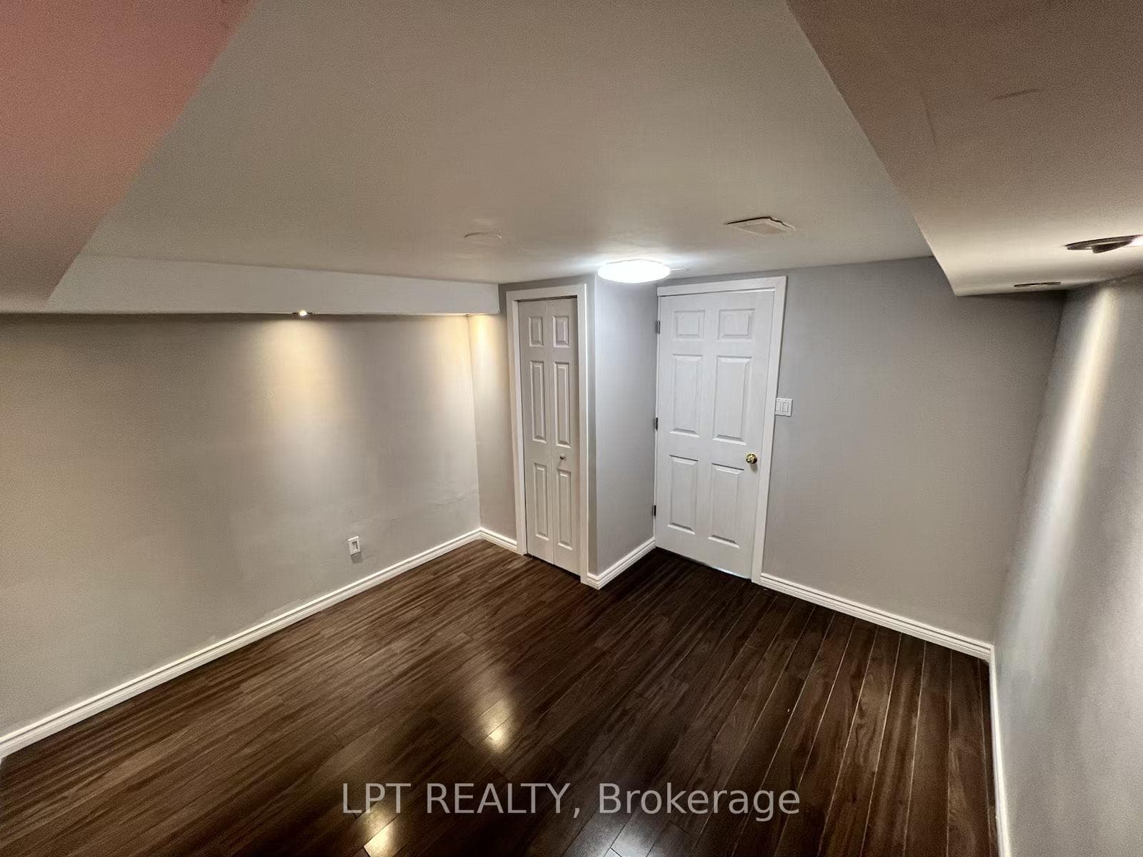39 Frankton Crescent photo 1