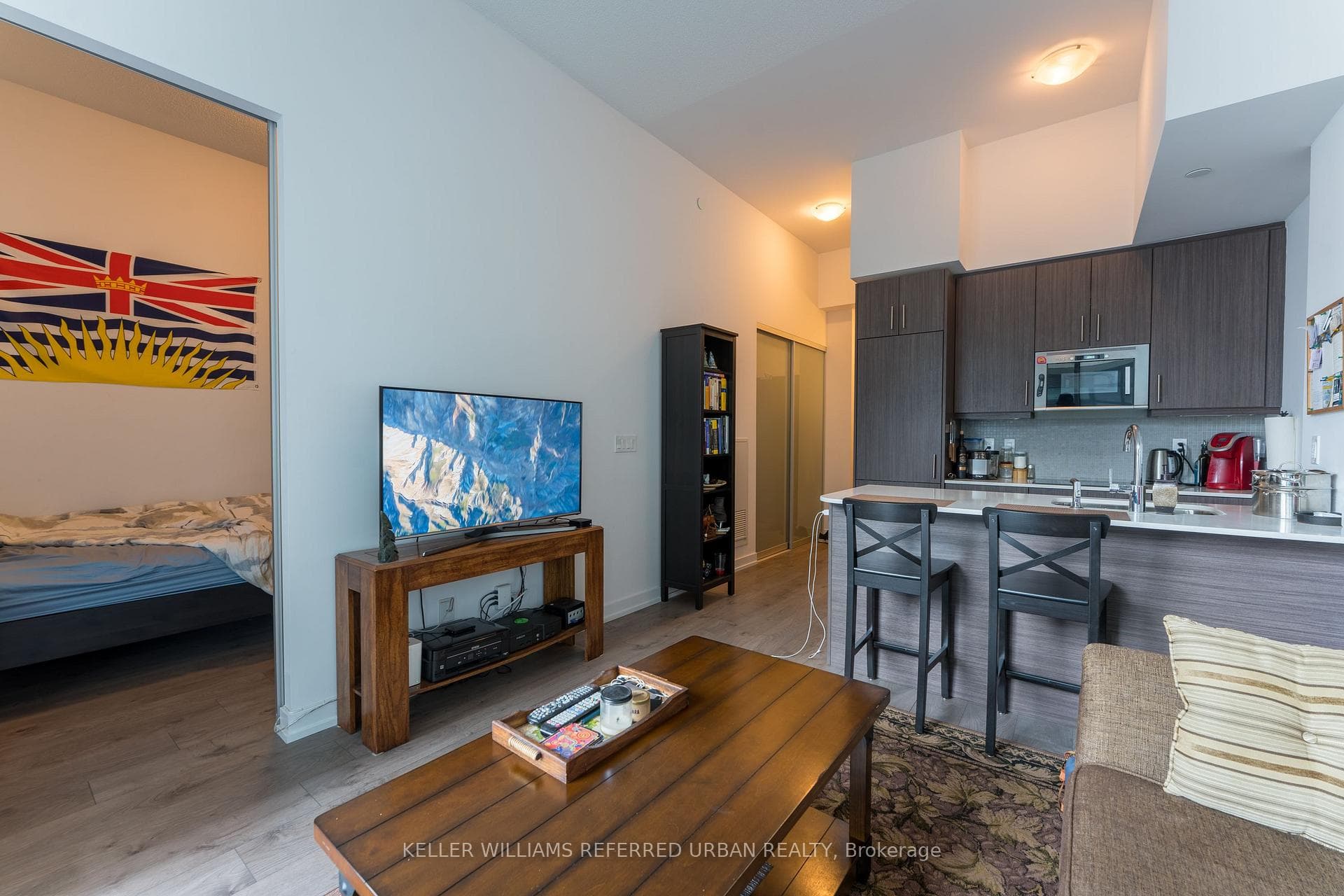 297 College Street Unit 1005 photo 2