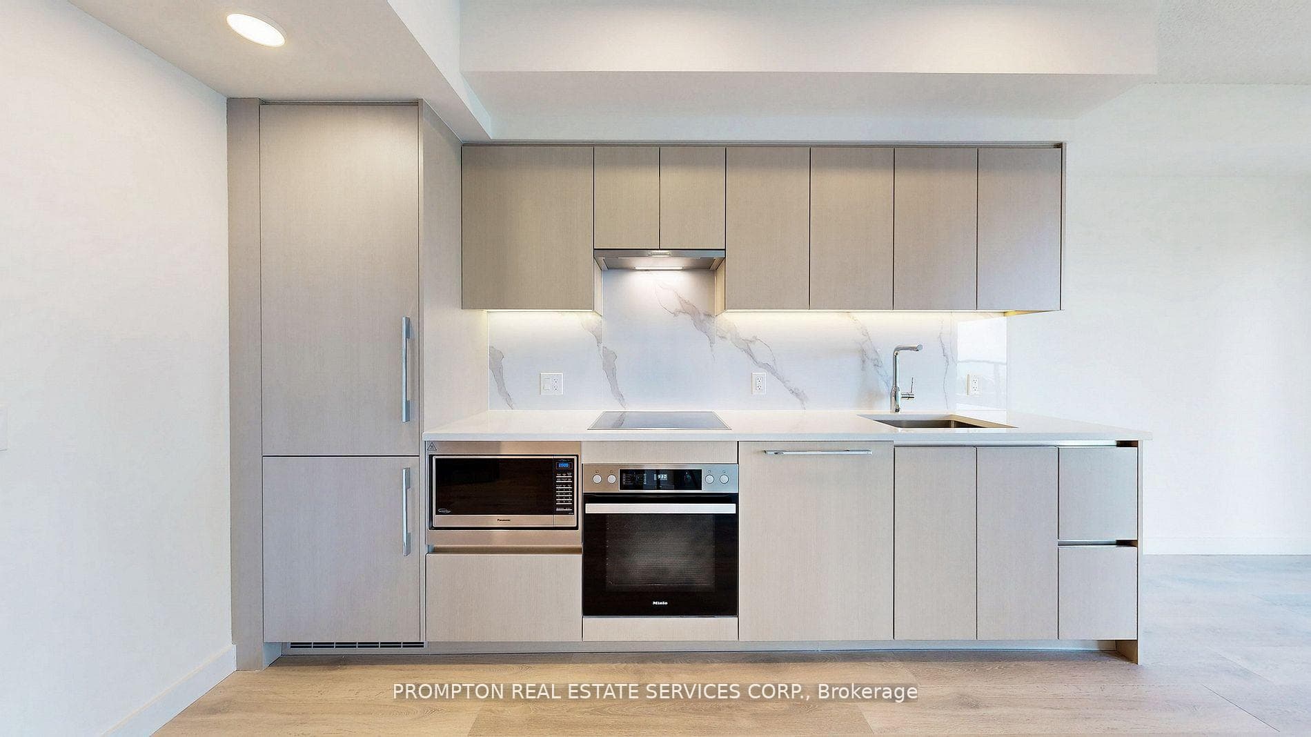 1 Concord Cityplace Way Unit 5206 photo 1