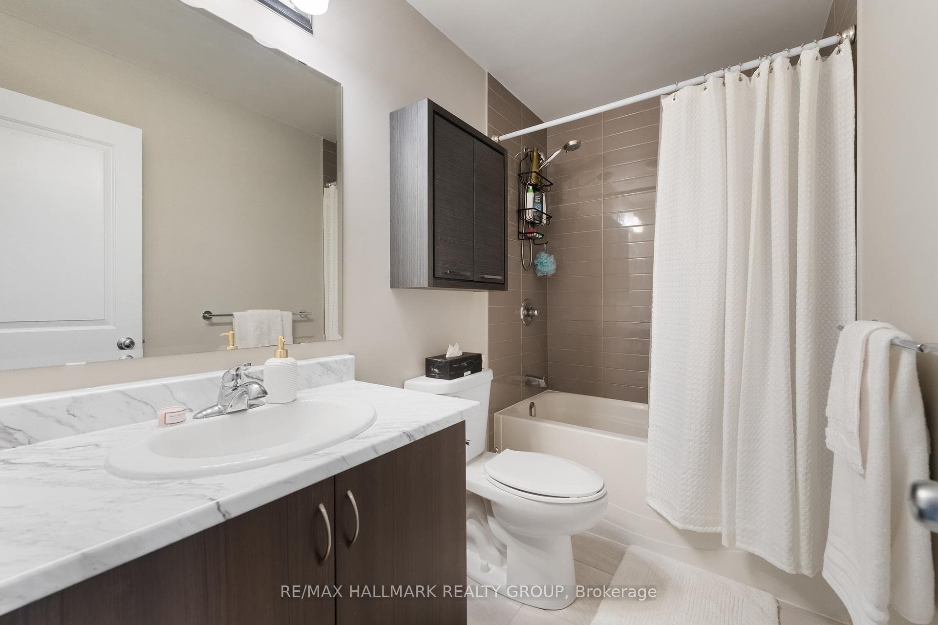 110 Vendome Street photo 25