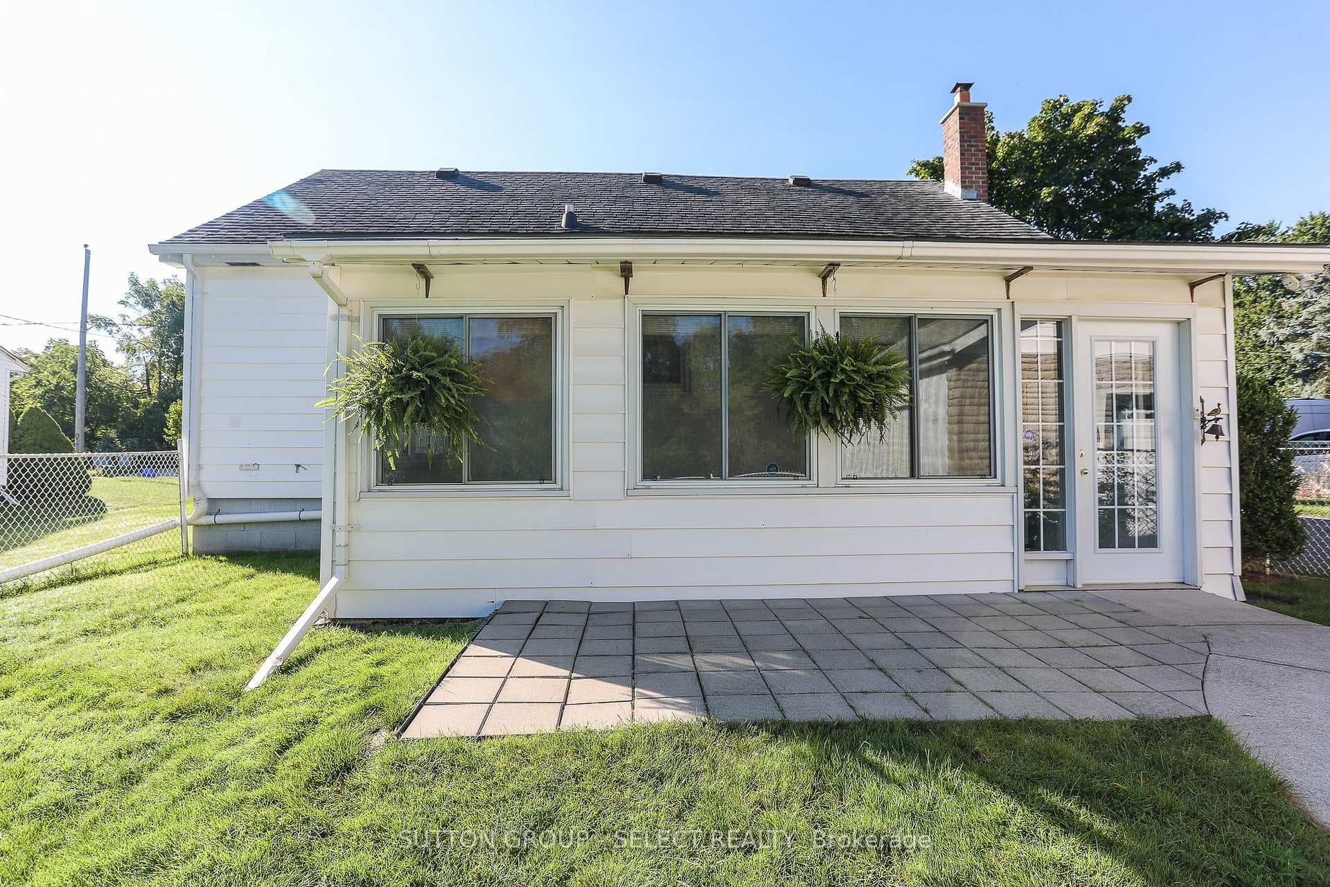 1866 Avalon Street photo 35