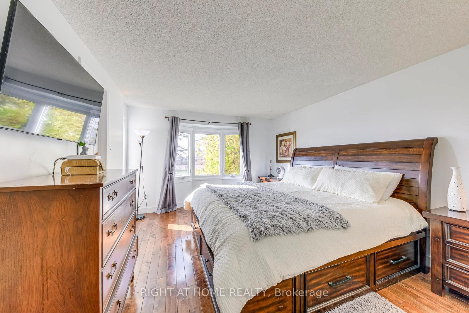 1558 Litchfield Road photo 21