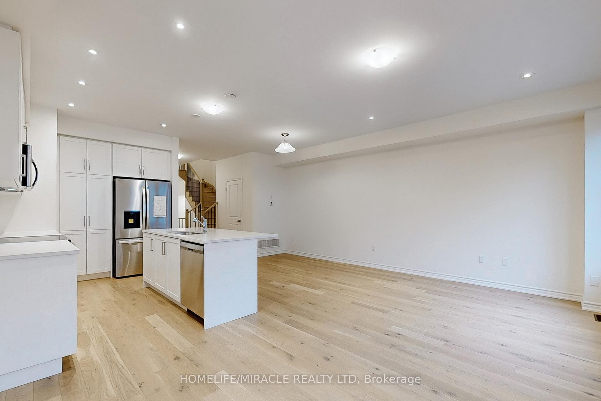 1466 Watercress Way photo 11