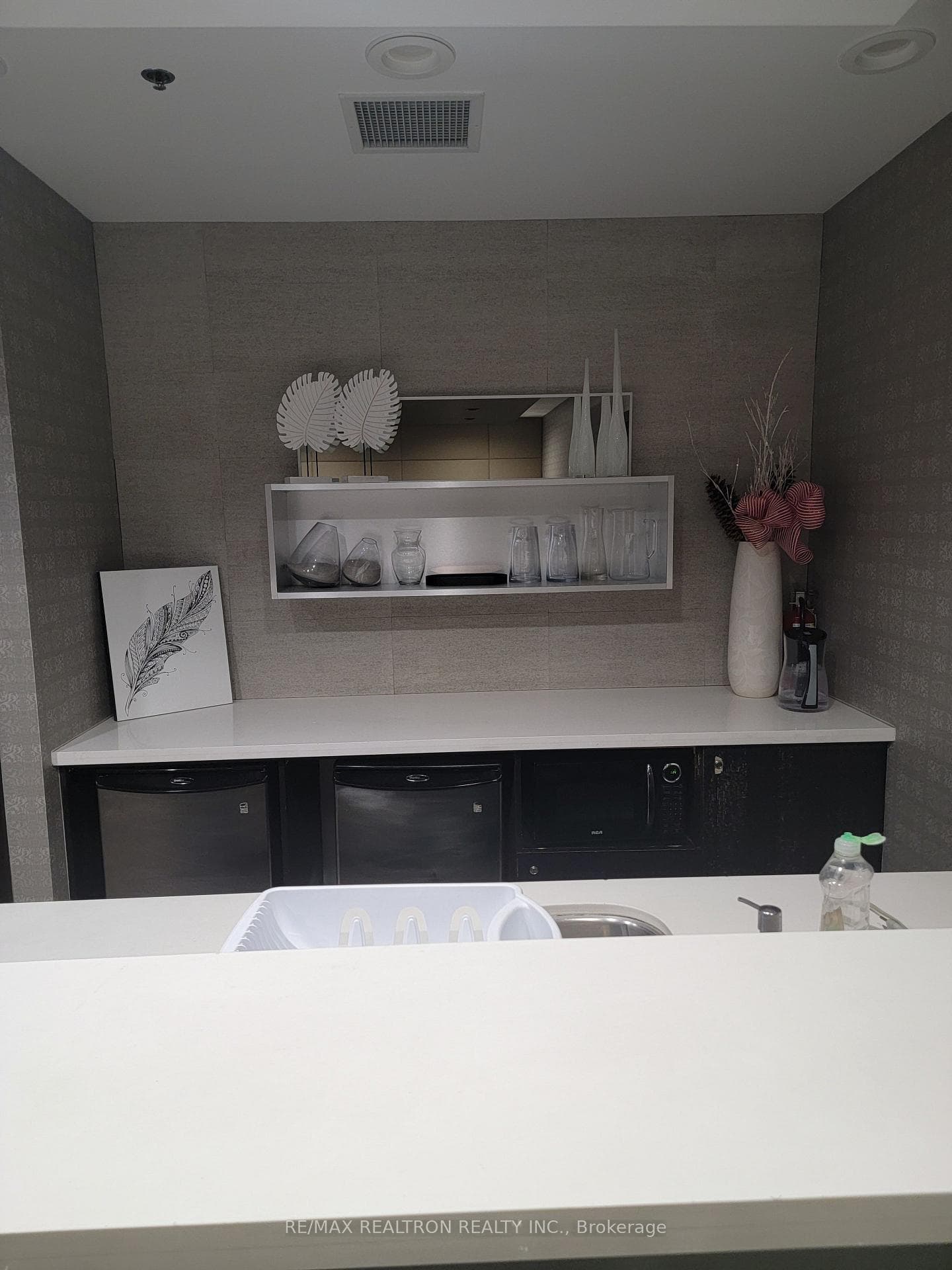 120 Dallimore Circle Unit 310 photo 25