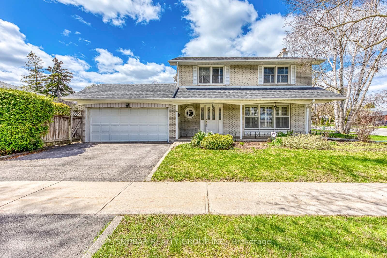 2 Hartsdale Drive photo 1