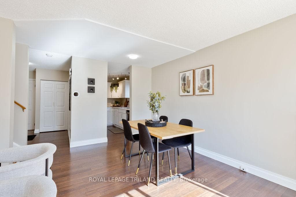 971 ADELAIDE Street Unit 56 photo 12