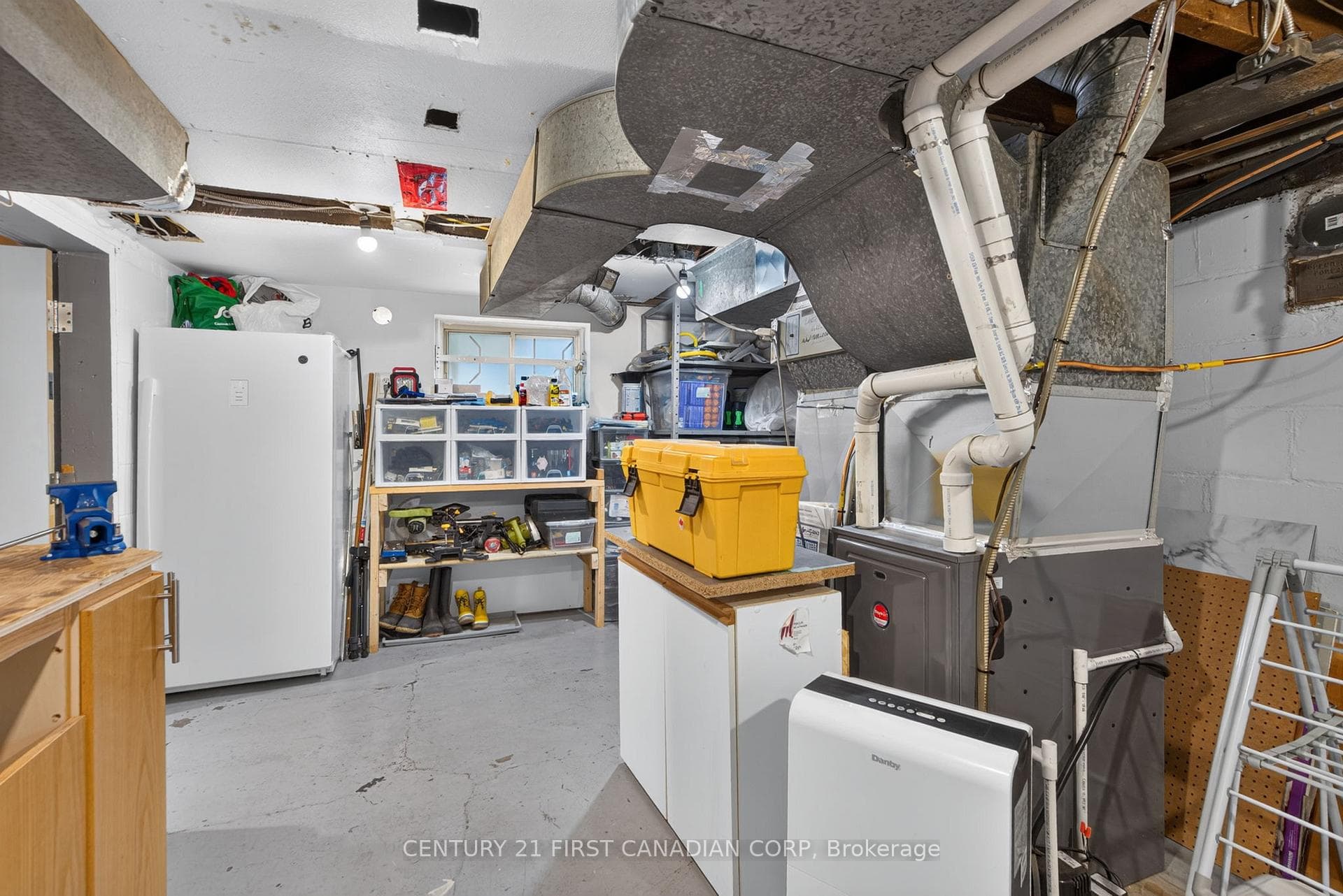 754 LORNE Avenue photo 34