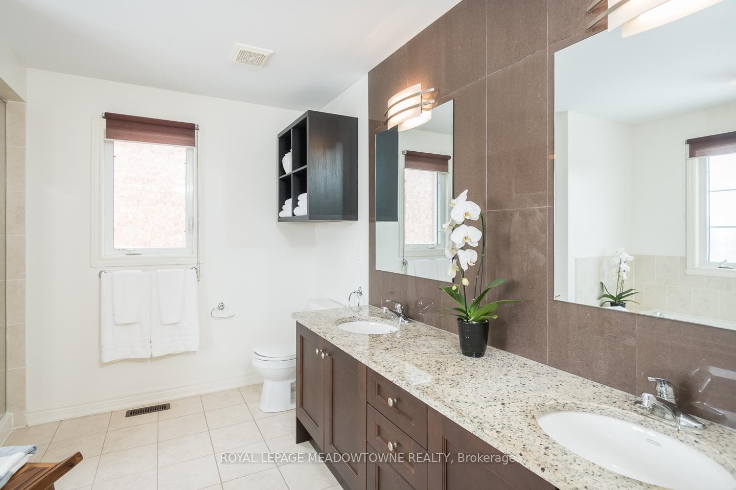 318 Malboeuf Court photo 35
