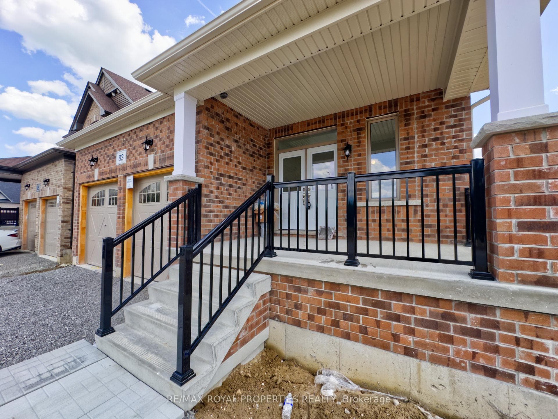 83 Baycroft Boulevard photo 3