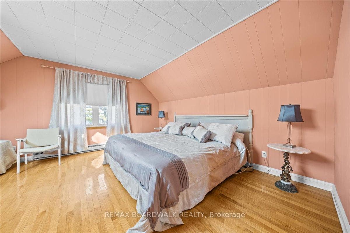 961 Kingsmere Avenue photo 31