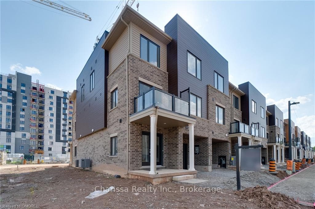 36 DRYDEN Lane Unit 110 photo 1