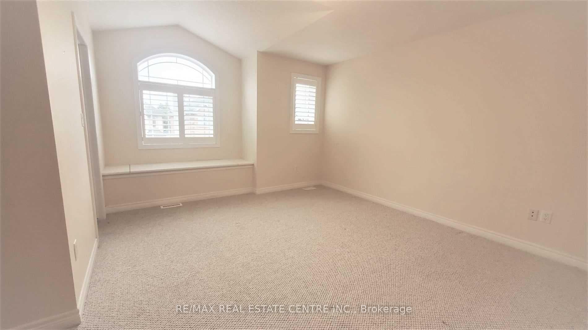 15 Sasha Court Unit (Upper Portion) photo 23
