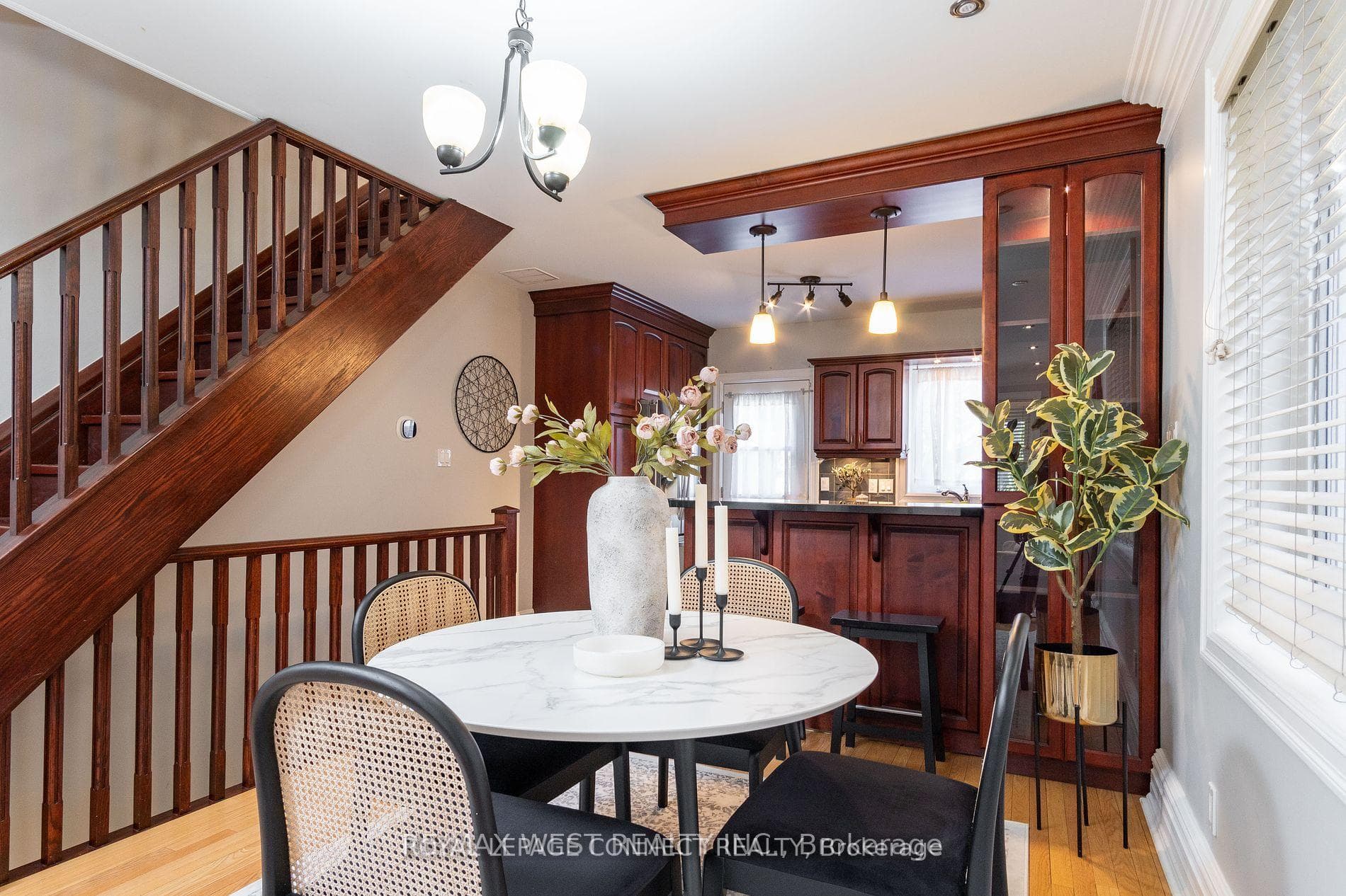 638 Willard Avenue photo 12