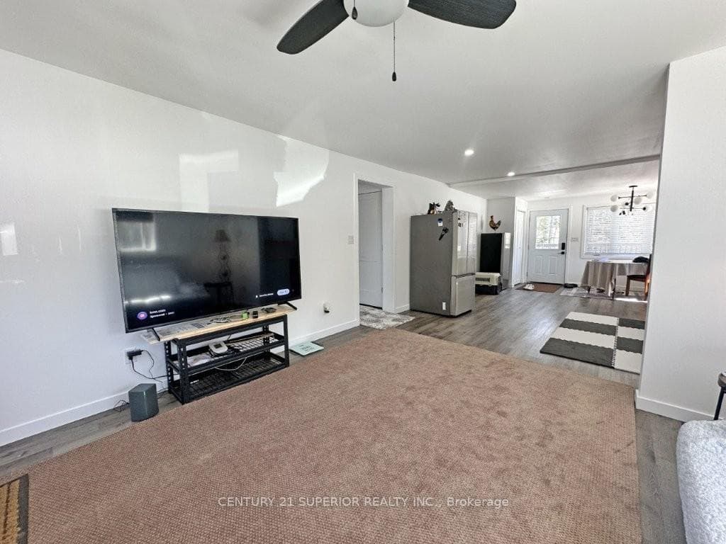 4040 Alice Ave photo 13