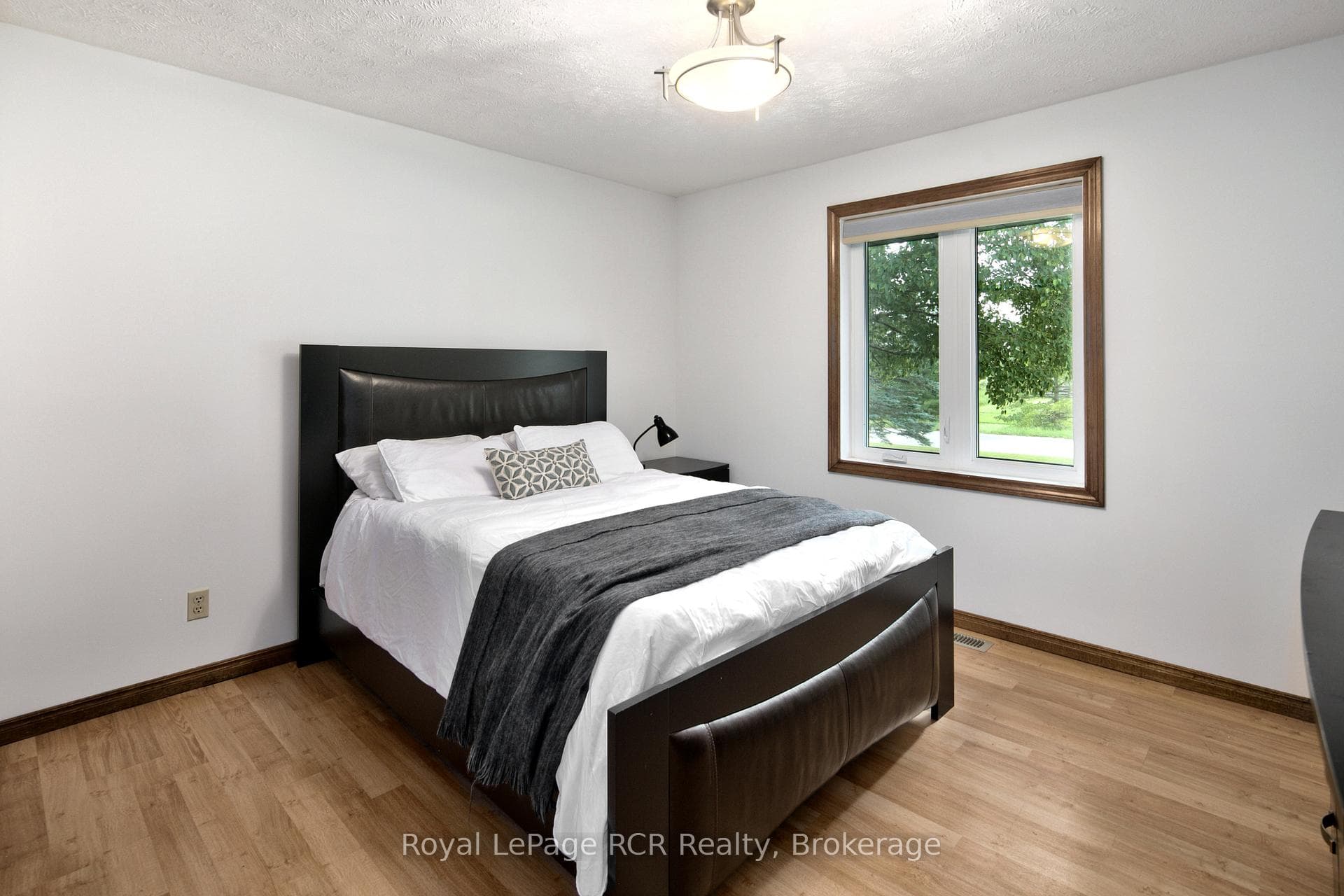 935 27th Street photo 20