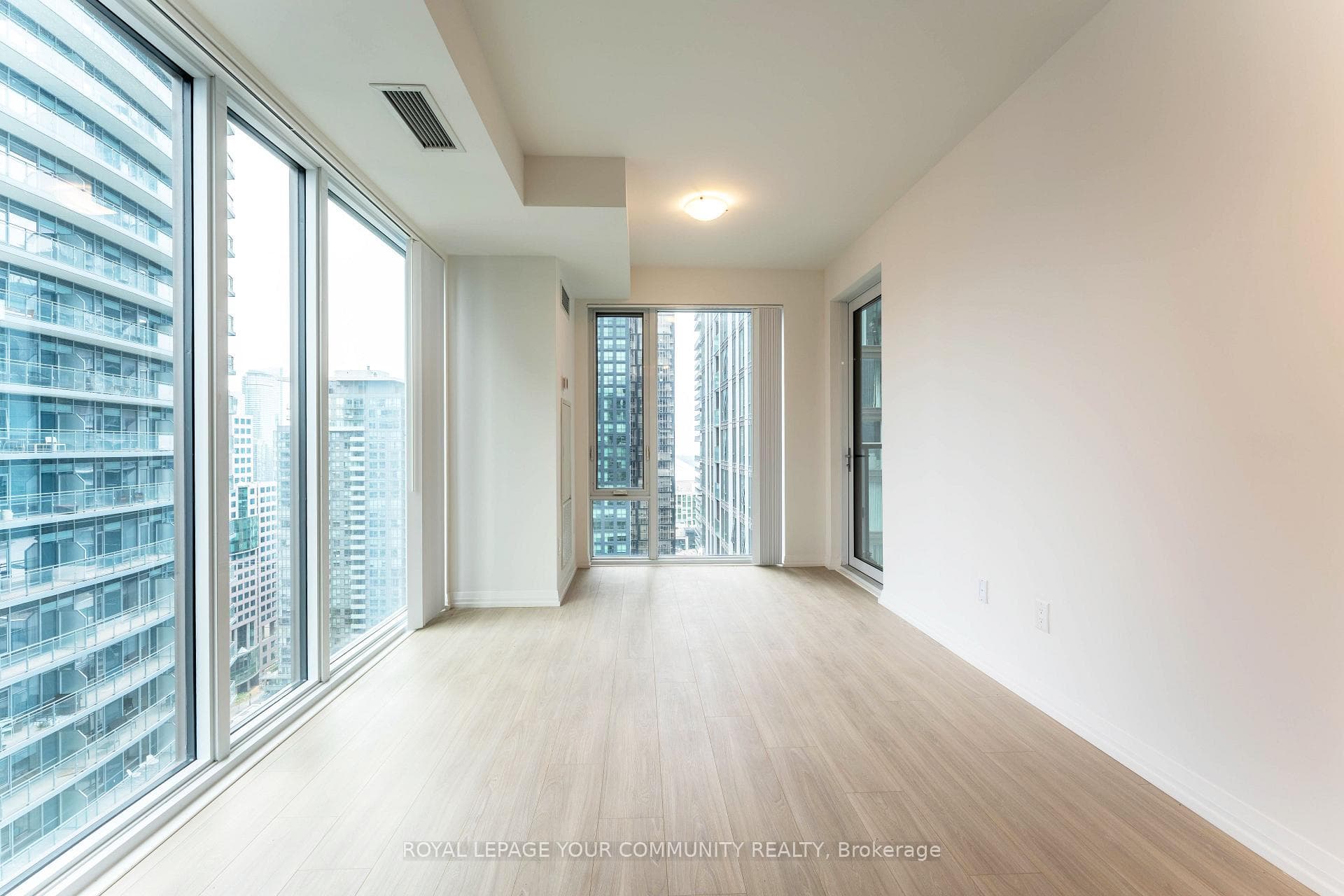 28 Widmer Street Unit 3029 photo 15