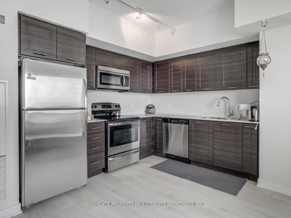 2220 Lake Shore Boulevard Unit 3509 photo 5