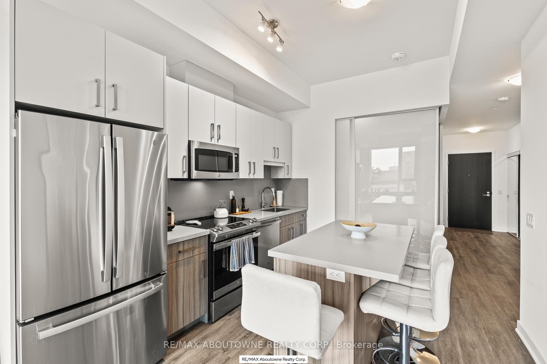 2007 James Street Unit 307 photo 20
