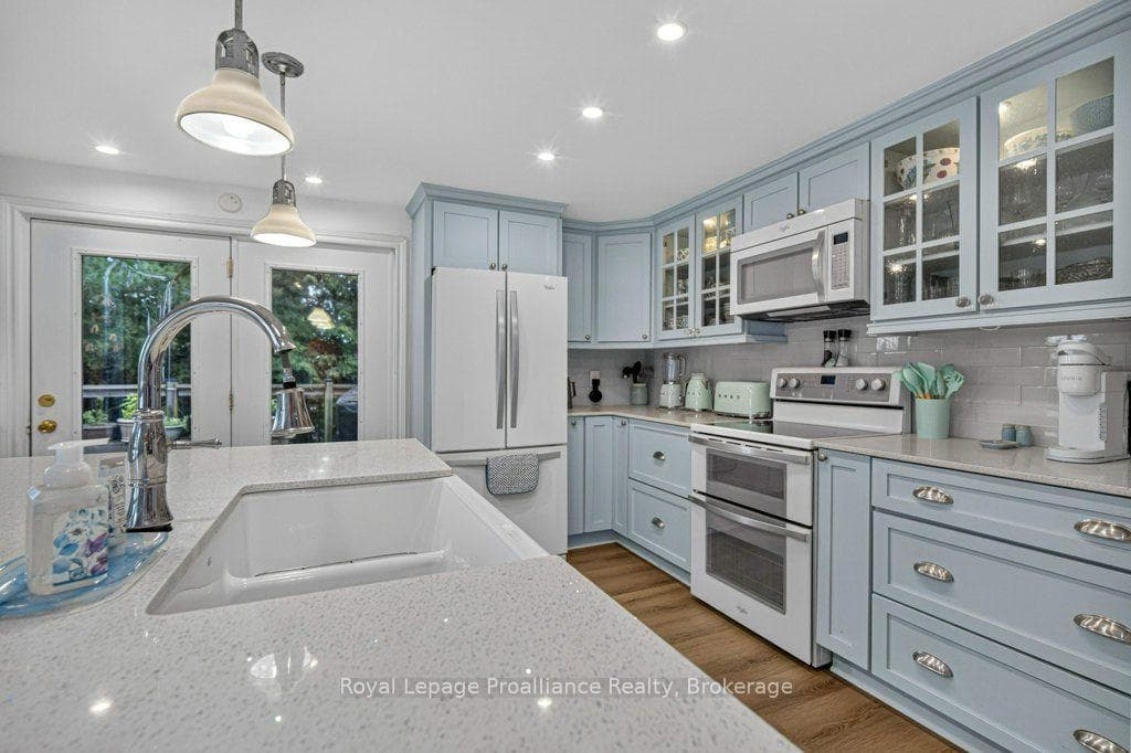 8477 Shearer Point Road photo 20
