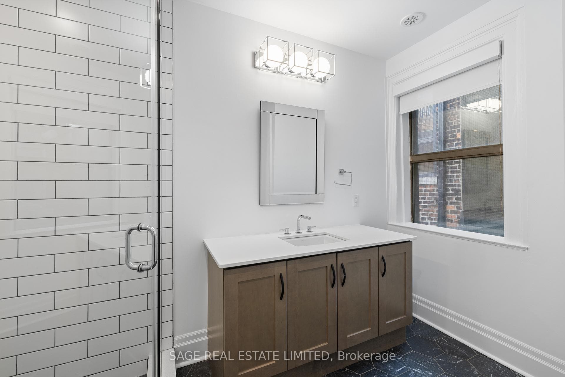 1 Lansdowne Avenue Unit 2A photo 11