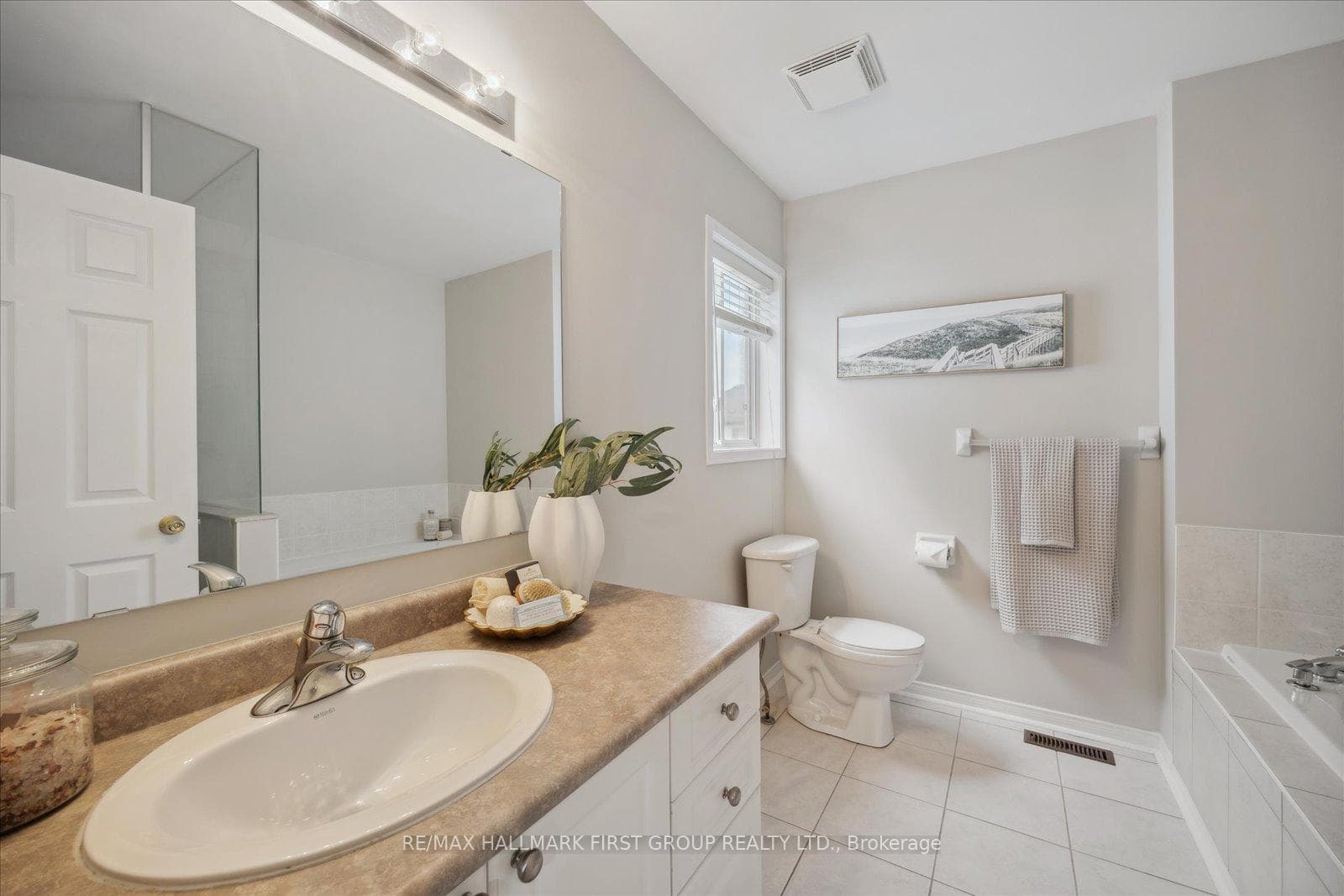 116 Harrongate Place photo 15