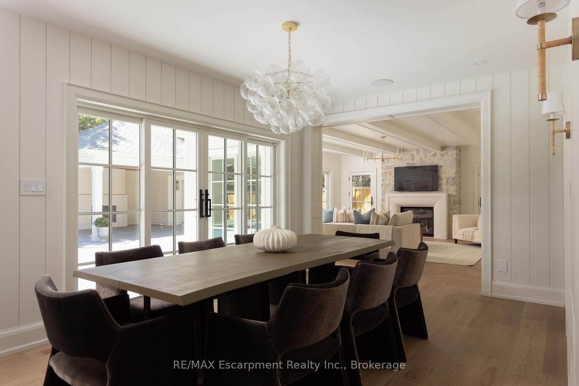 130 Edgecliffe Place photo 11