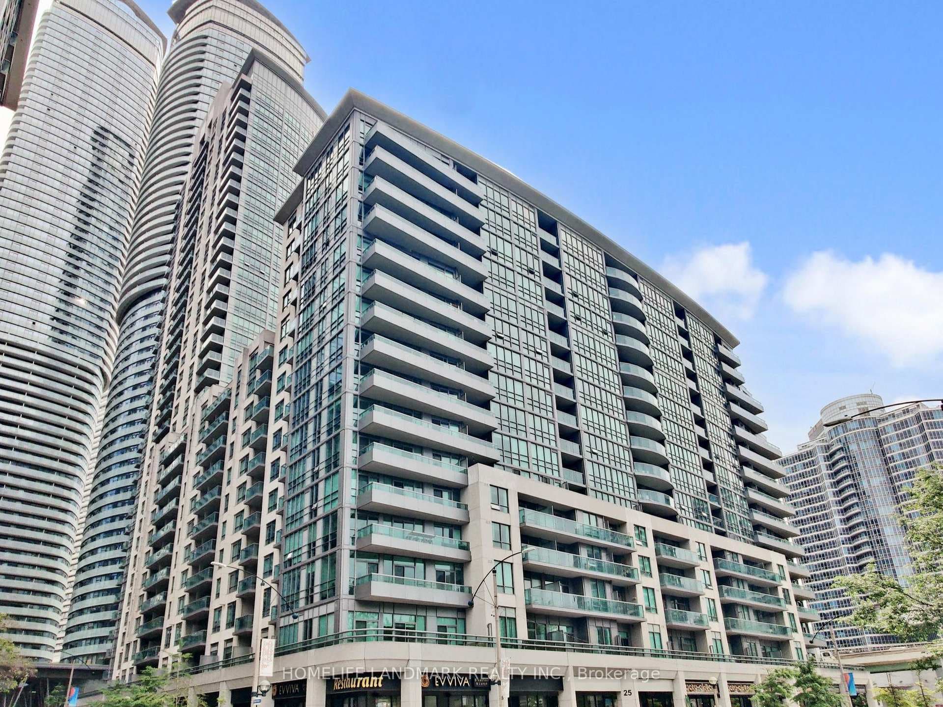 25 Lower Simcoe Street Unit 328 photo 31